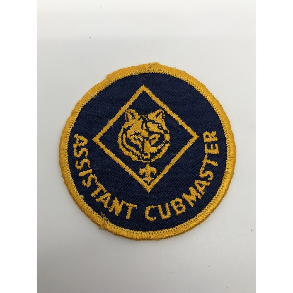 Cub Scout Assistant Cubmaster‎ Patch Boy Scouts Badge Leader Gold Bear Blue 3"